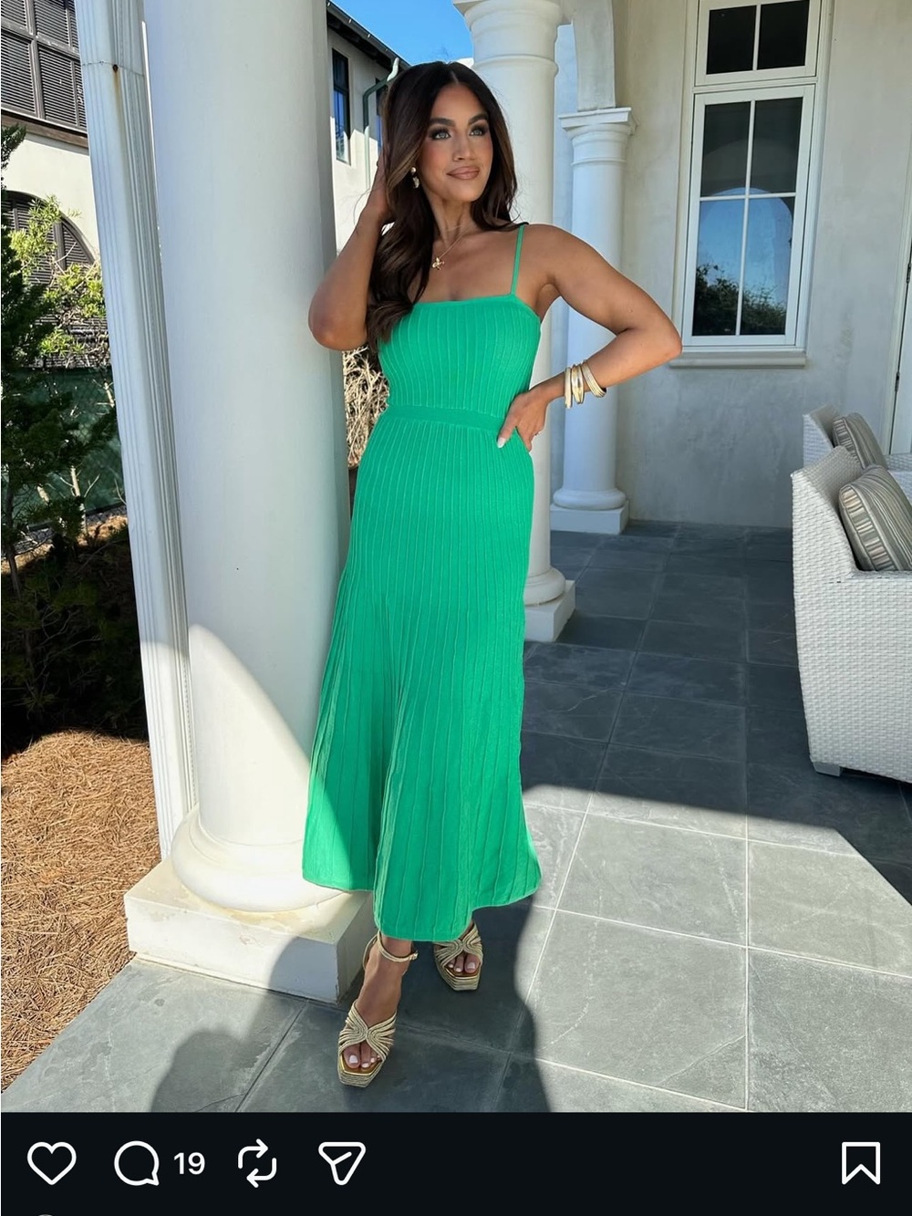 These Three Boutique - Robbie Pleated Midi Dress- Kelly Green